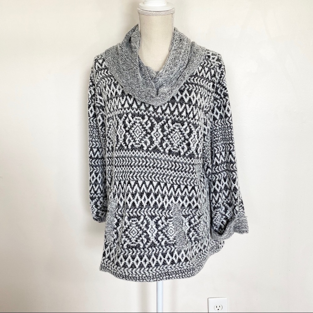 🌿Energe Aztec Print Cowl Neck Sweater Size XL